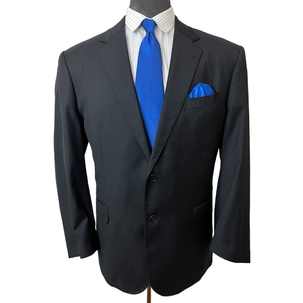 JOS.A.BANK (Signature Gold). 100% WOOL VERY FINE AND STYLISH BLAZER☑️